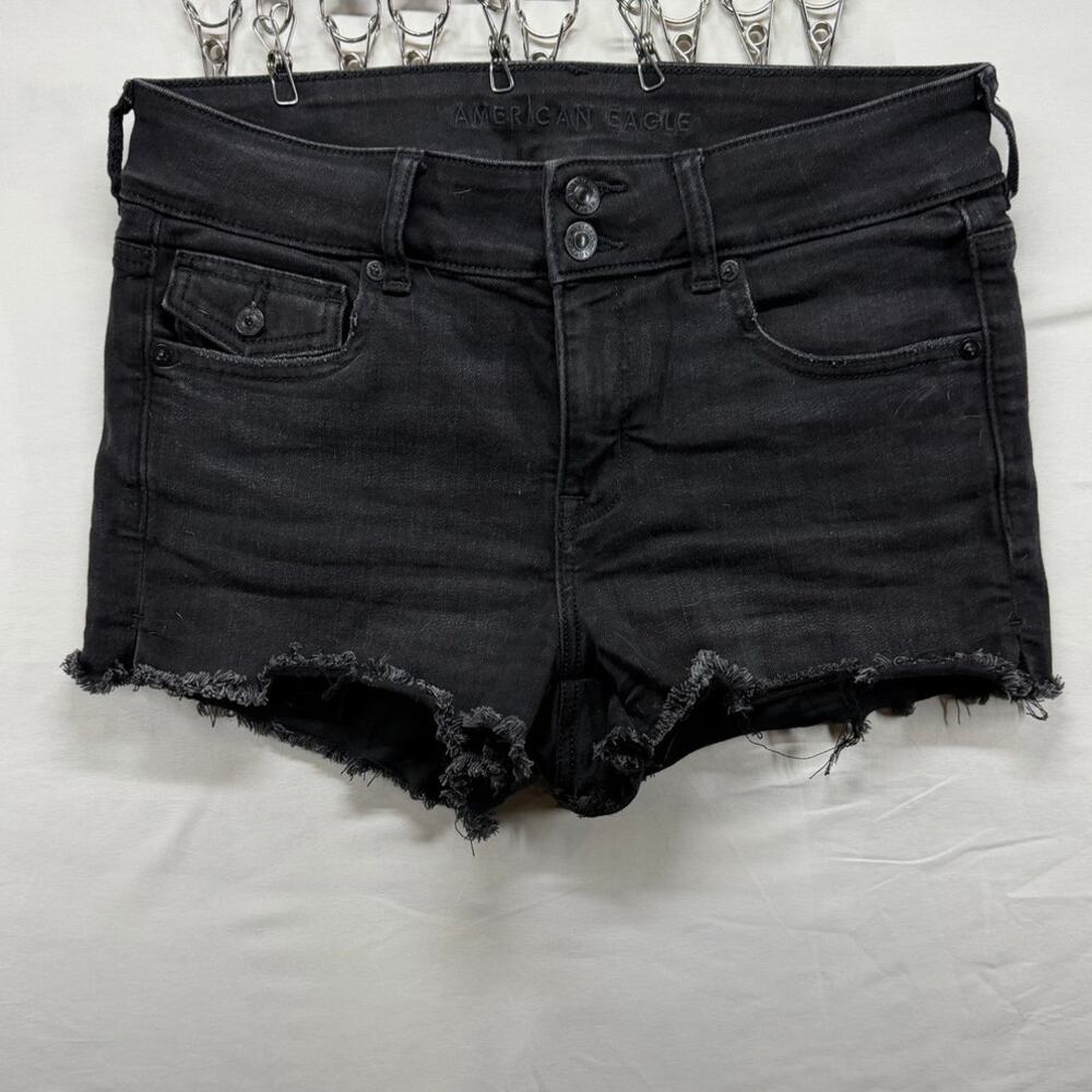 American Eagle Black Next Level Stretch Double Button Raw Hem Jean Shorts - 10